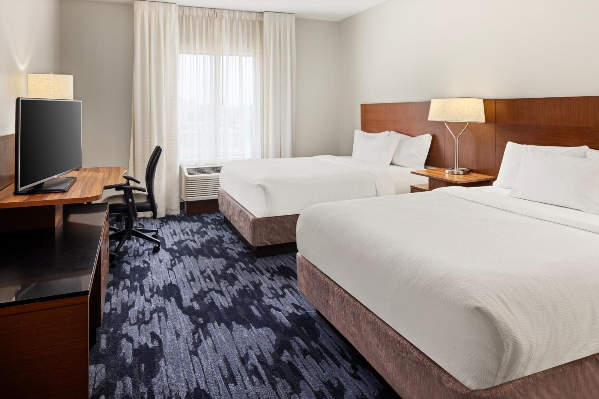Fairfield Inn & Suites By Marriott Waterloo Cedar Falls Exterior photo